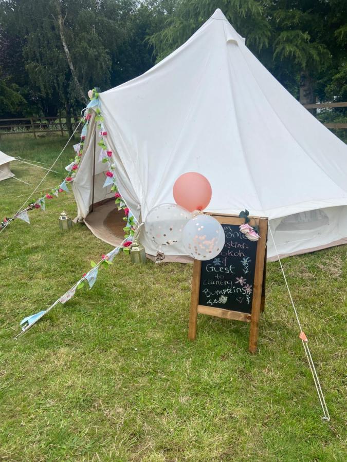 Country Bumpkins Luxury Glamping Wellingore Exterior foto
