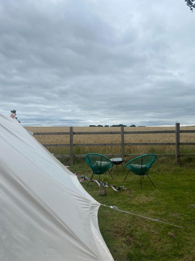 Country Bumpkins Luxury Glamping Wellingore Exterior foto