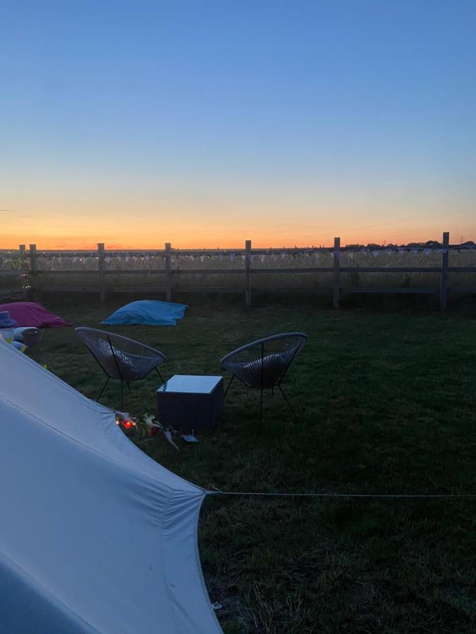 Country Bumpkins Luxury Glamping Wellingore Exterior foto