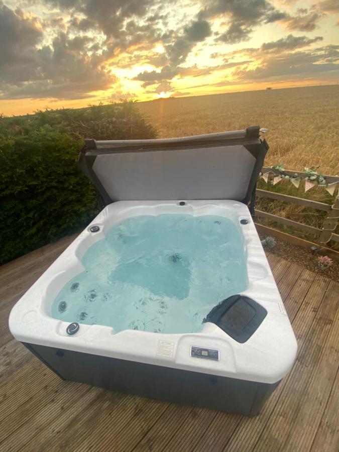 Country Bumpkins Luxury Glamping Wellingore Exterior foto