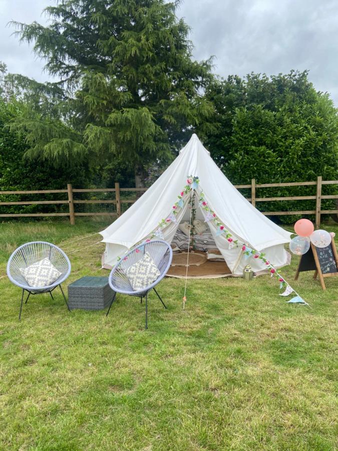 Country Bumpkins Luxury Glamping Wellingore Exterior foto