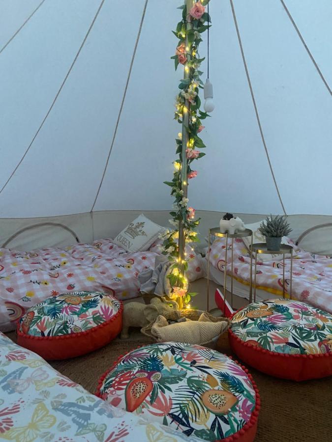 Country Bumpkins Luxury Glamping Wellingore Exterior foto