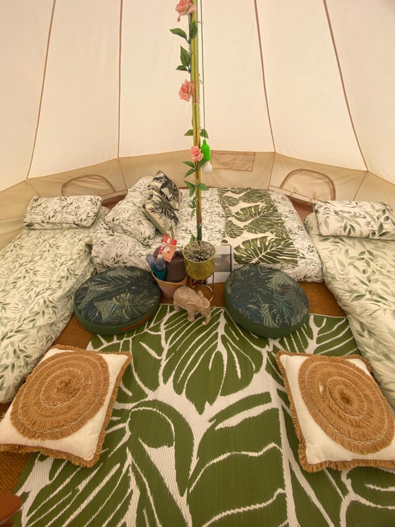 Country Bumpkins Luxury Glamping Wellingore Exterior foto