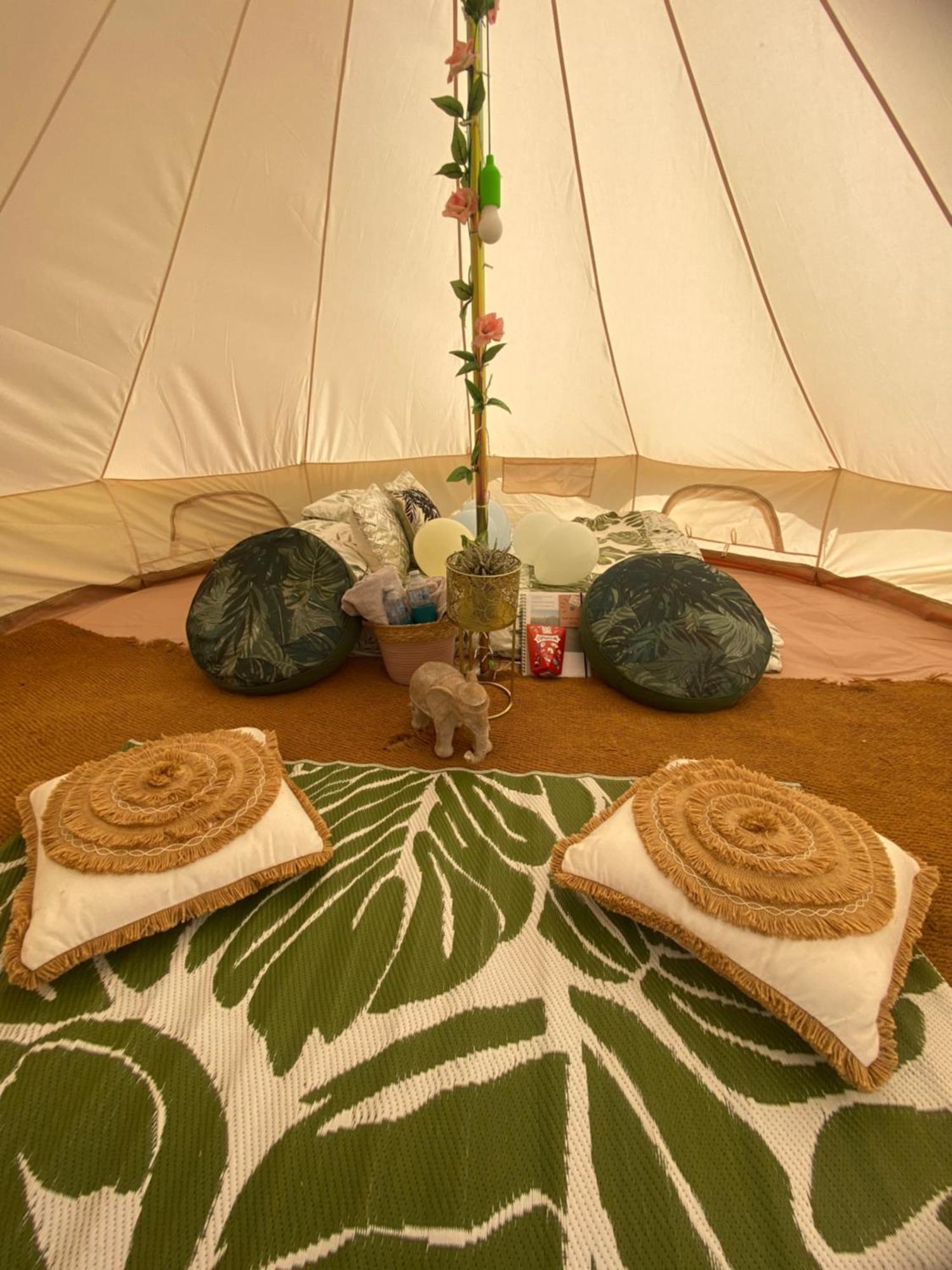 Country Bumpkins Luxury Glamping Wellingore Exterior foto